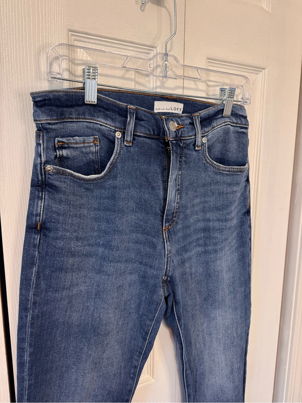 Loft Woman’s The Kick Cropped High Rise Jeans Size 28/6 Medium Wash - Picture 5 of 13